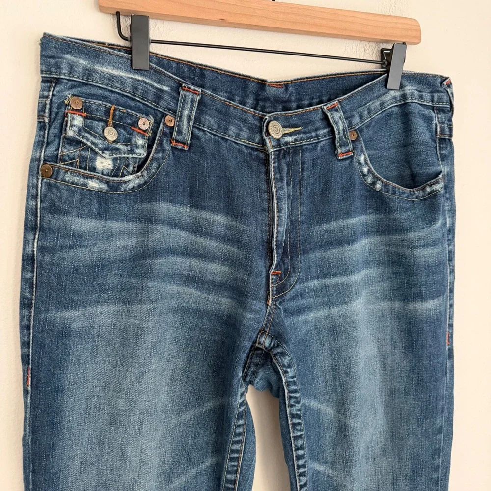 Vintage Y2K True Religion Bobby embroidered jeans 33 flared boho casual